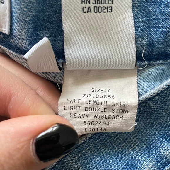 Calvin Klein Denim Skirt Blue Size 7 Raw Hem Pencil Jean Mini Women’s Y2K 00s - Picture 8 of 8